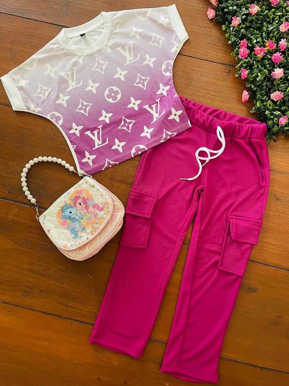 Chic Ombre Louis-Inspired Tee & Cargo Pants Set Magenta(4) - Image 1